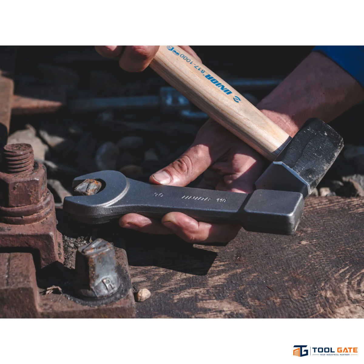 مفتاح مشرشر دق - Slogging Ring Wrench 110 مم يونيور سلوفيني موديل 184/7