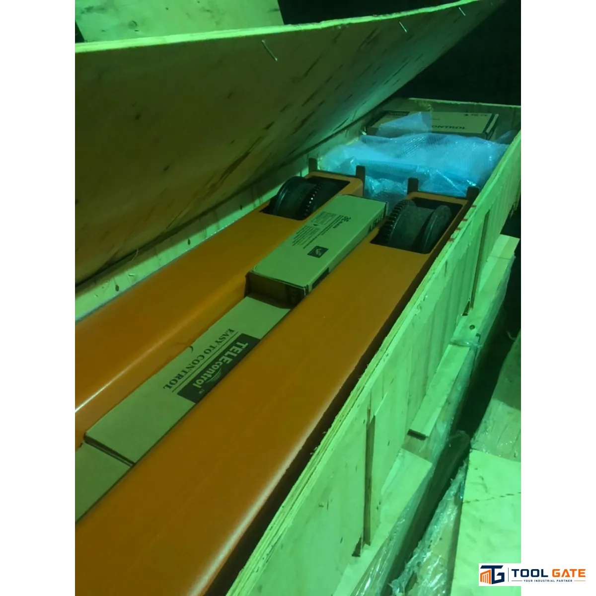 ونش كهرباء جنزير 6 حركة حمولة 3 طن انجليزي HITCH HICTOOR SHK-AM-030-2S بسرعة رفع 3.3 متر/دقيقة