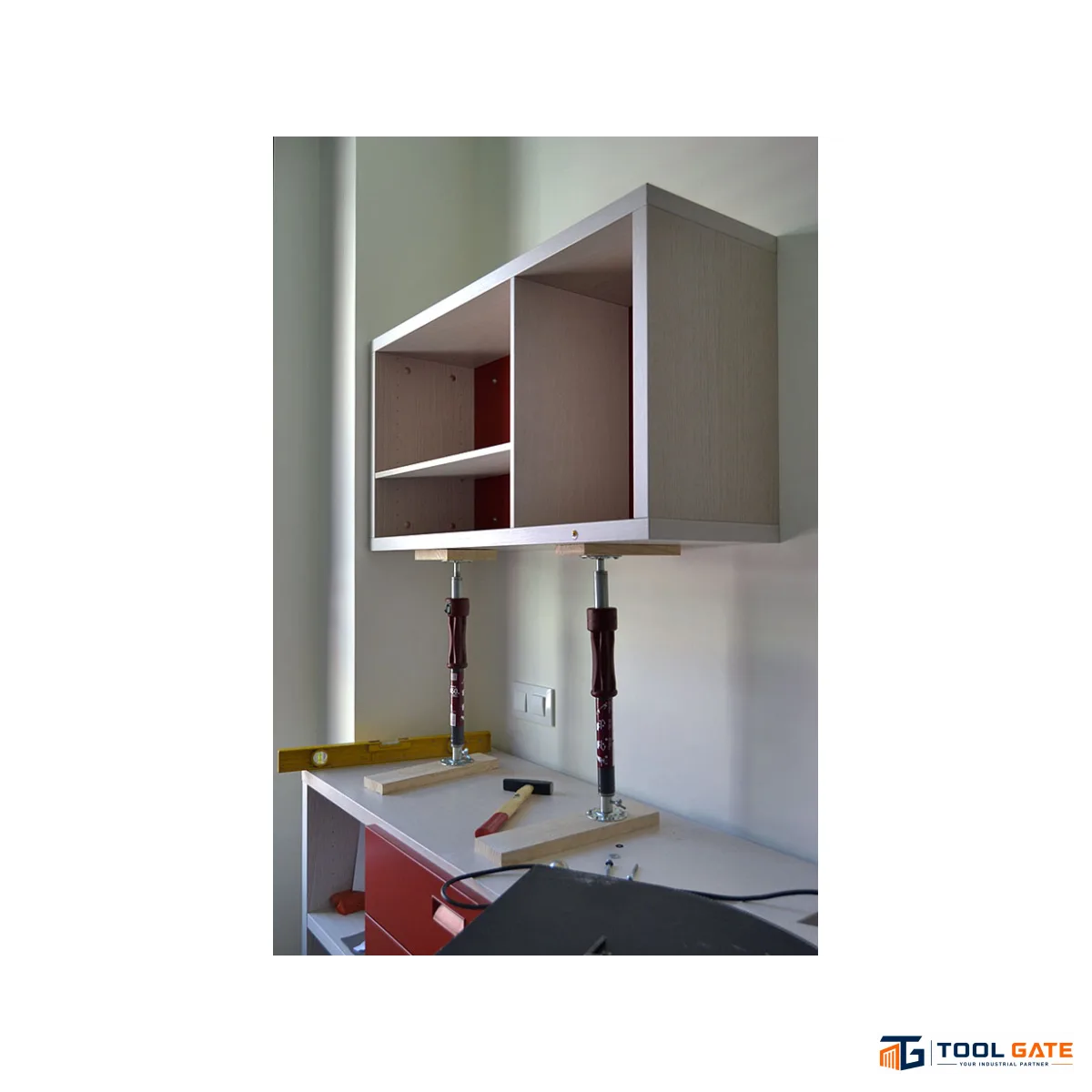 يد مساعدة تلسكوبية PIHER MAXIProp P3 Telescopic Support Prop بطول قابل للضبط من 155 إلى 290 سم – موديل 30012
